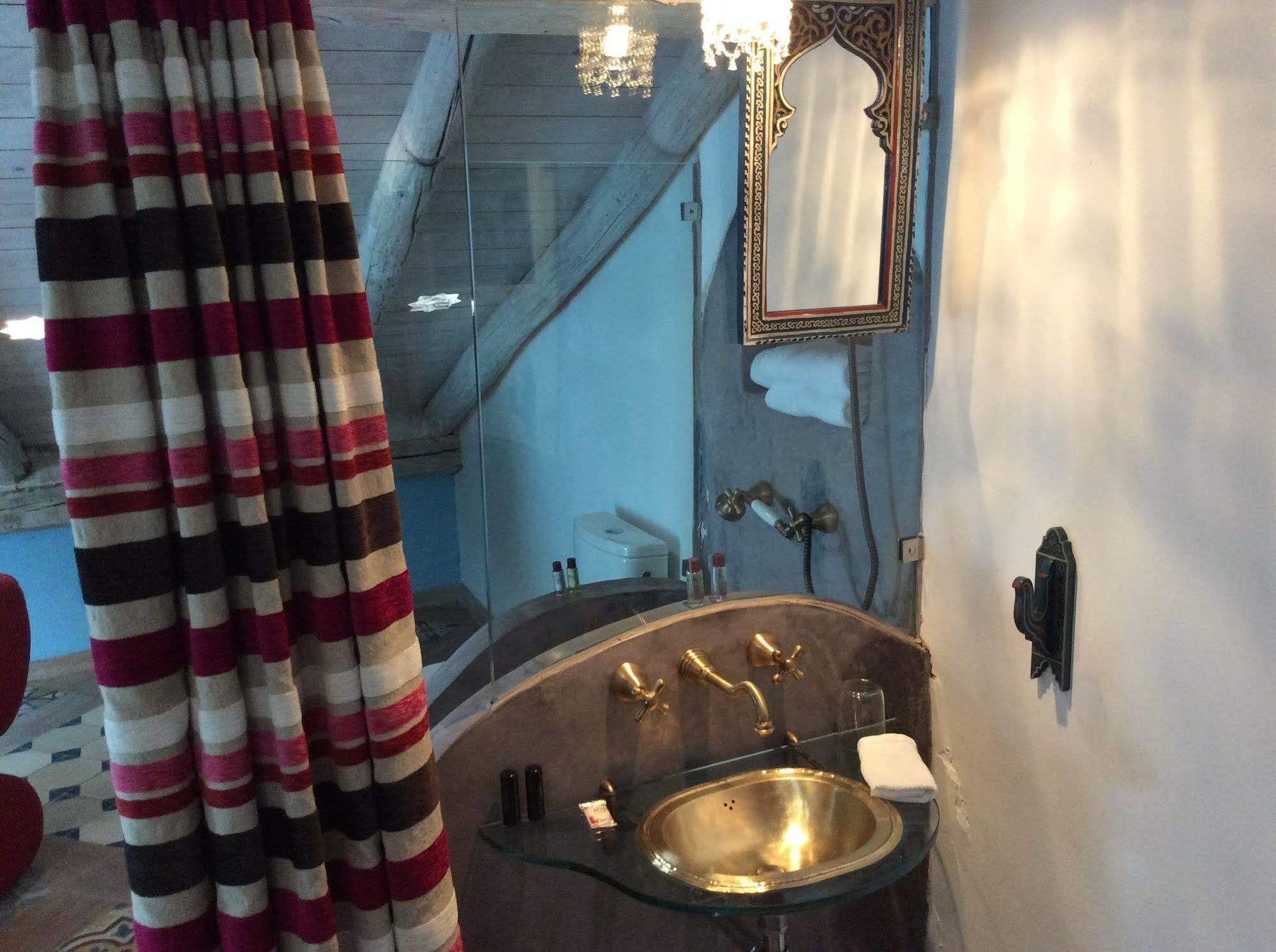 Hotel La Boheme Caces Dış mekan fotoğraf