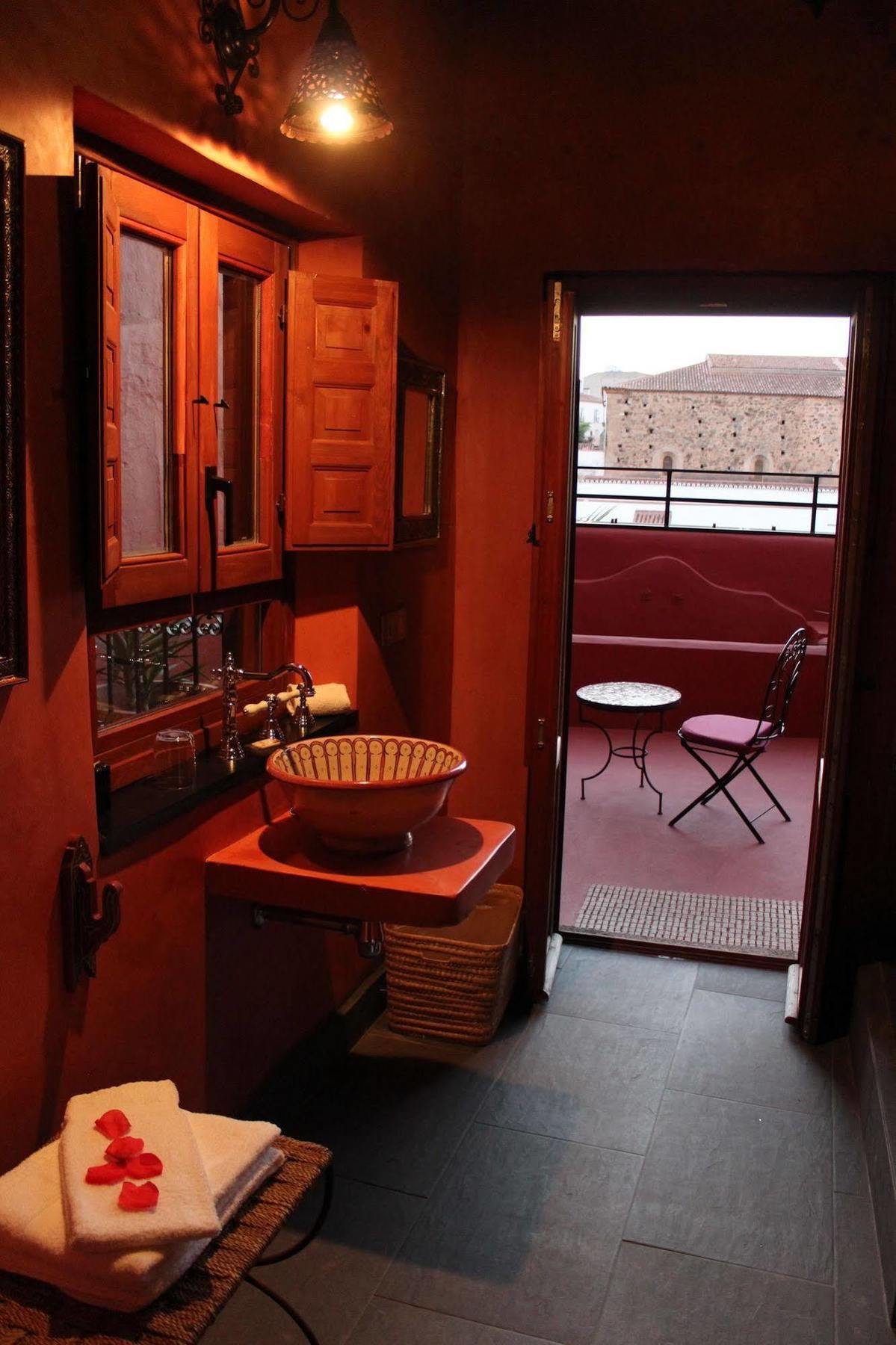 Hotel La Boheme Caces Dış mekan fotoğraf